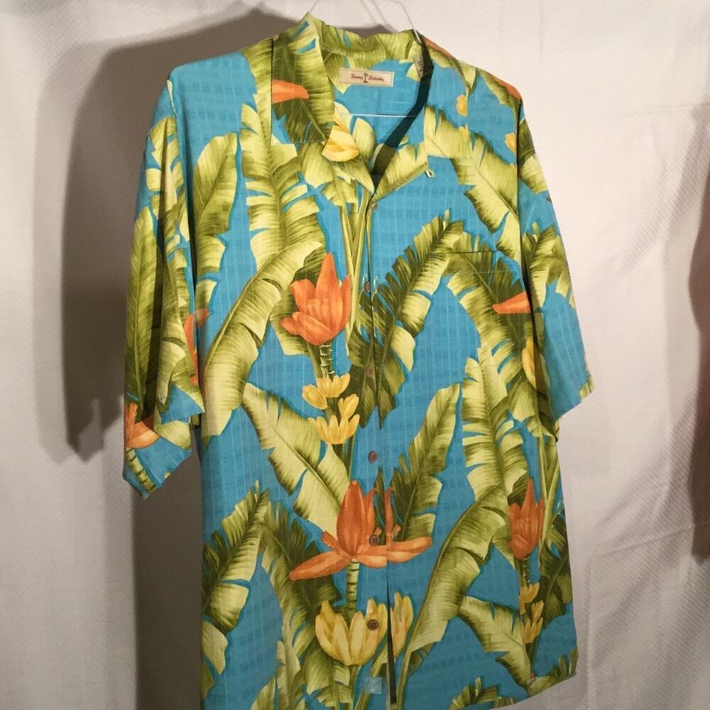 Tommy Bahama L turquoise silk camp shirt green palm leaves euc